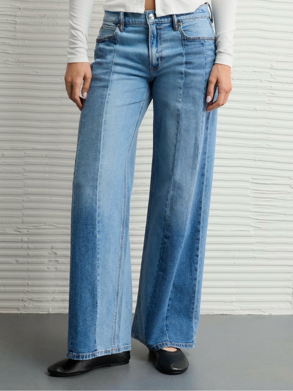 American Eagle Outfitters Two-Tone Blue Wide Leg Jeans
